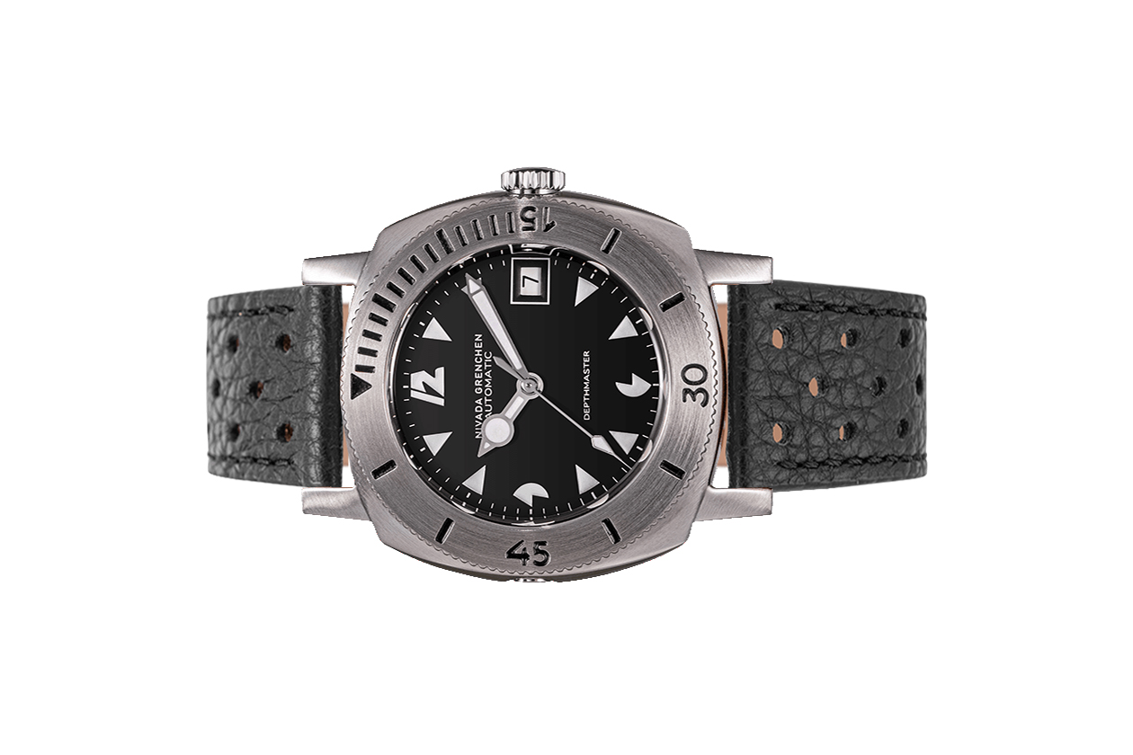 Đồng hồ đeo tay thương hiệu Nivada Grenchen, dòng sản phẩm Depthmaster - Pacman, Ref number: 14104A, mặt số đen, size 39mm, máy tự động, vỏ thép không gỉ 316, dây da bò, mới 100%
