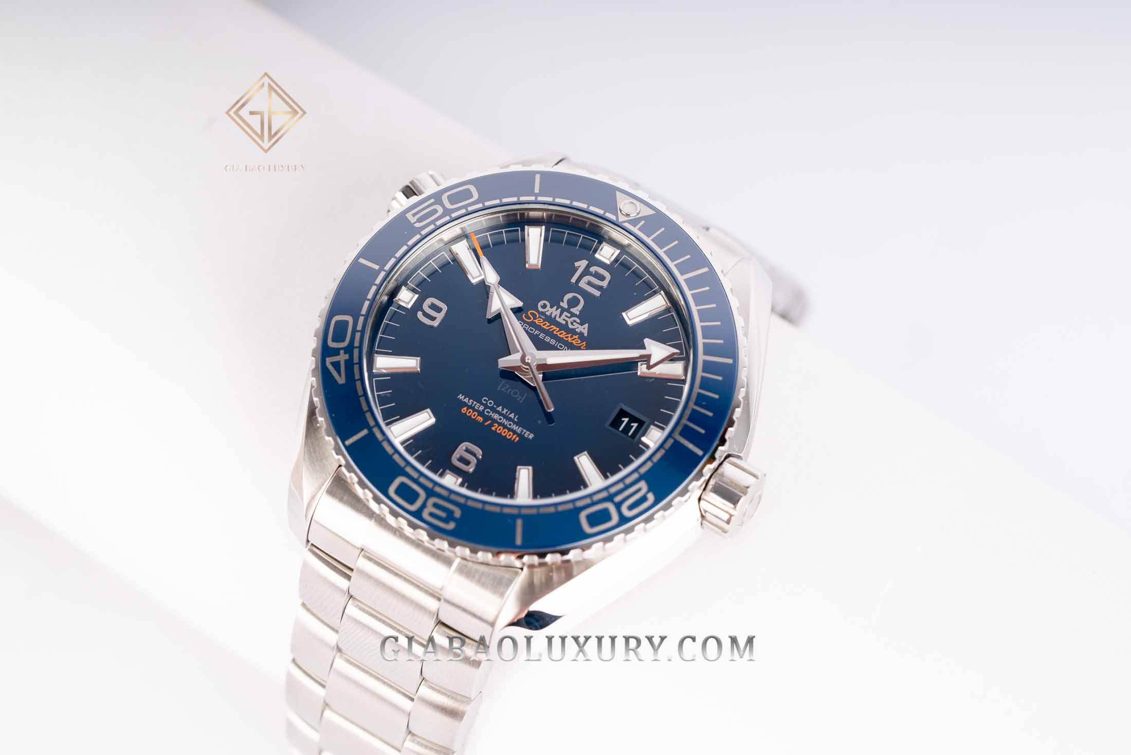 Đồng Hồ Omega Seamaster Planet Ocean 600m 215.30.44.21.03.001