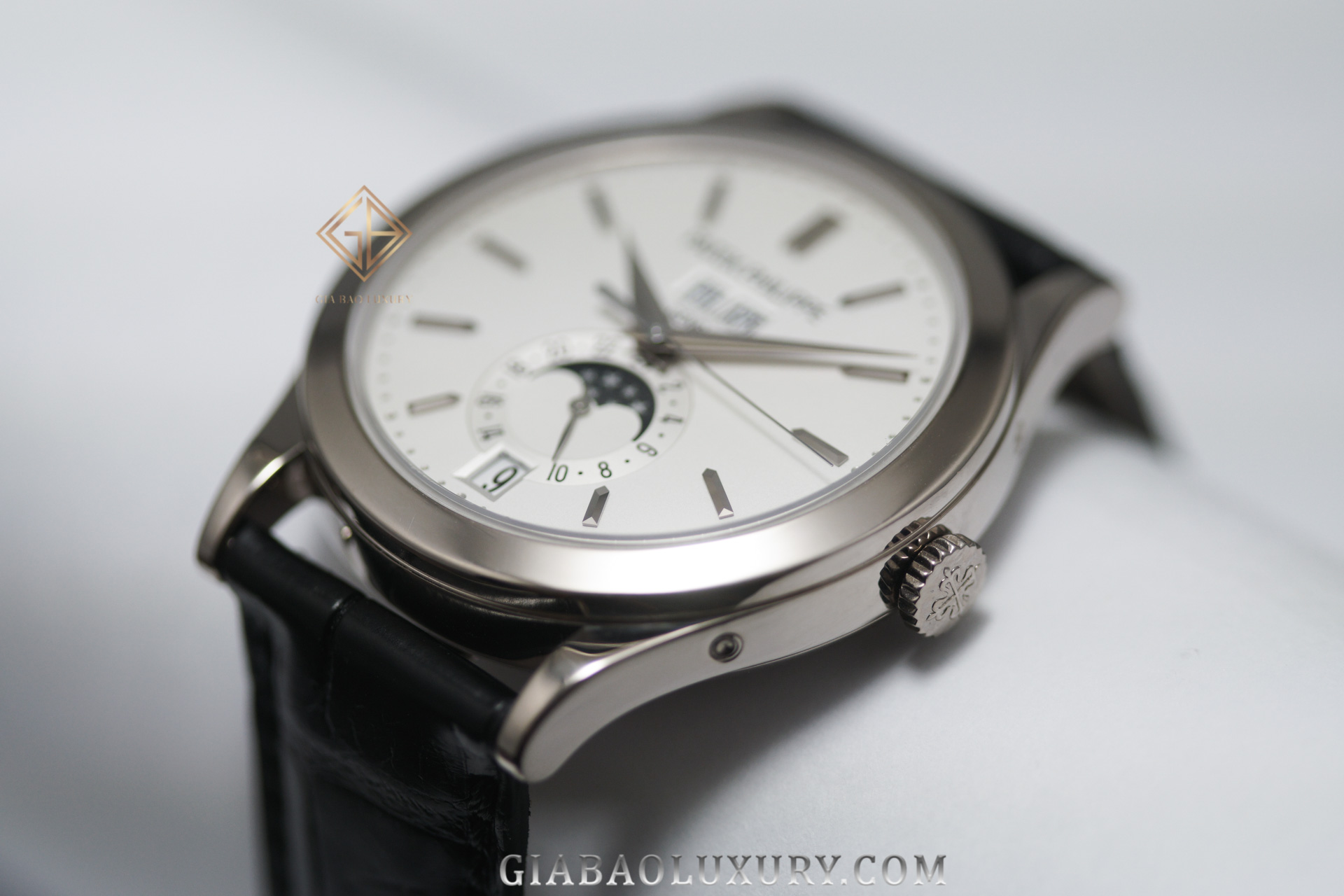 Đồng Hồ Patek Philippe Complications 5396G-011 (Used)