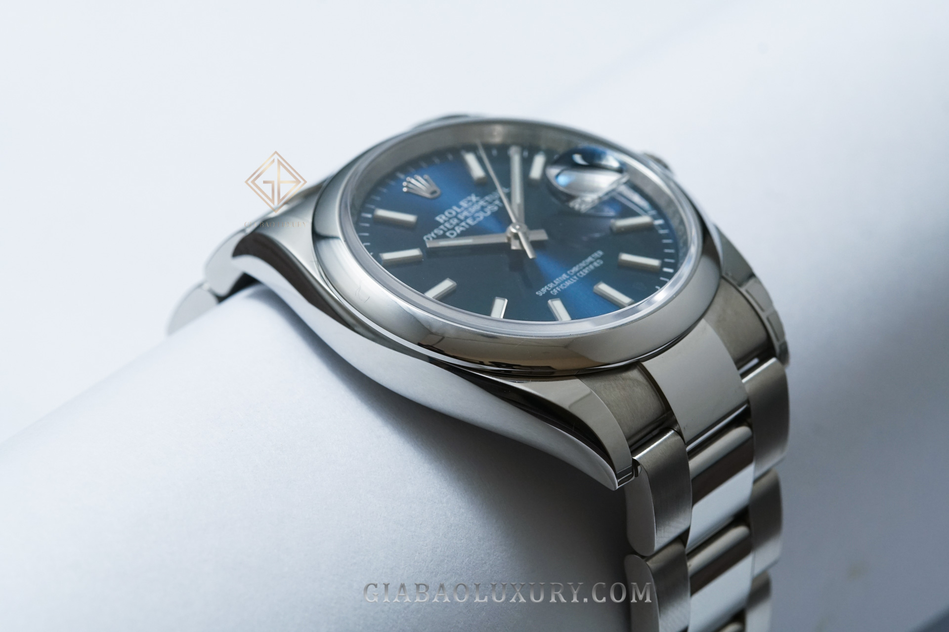 Đồng Hồ Rolex Datejust 36 126200 Mặt Số Xanh Dây Đeo Oyster