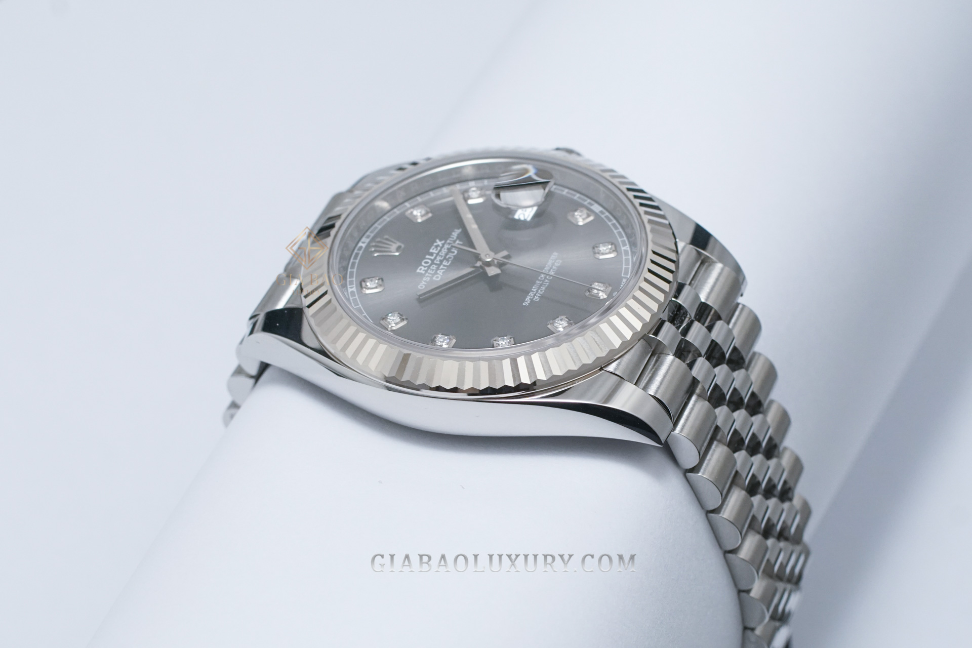 Đồng Hồ Rolex Datejust 41 126334 Mặt Số Xám Nạm Kim Cương (Like New)