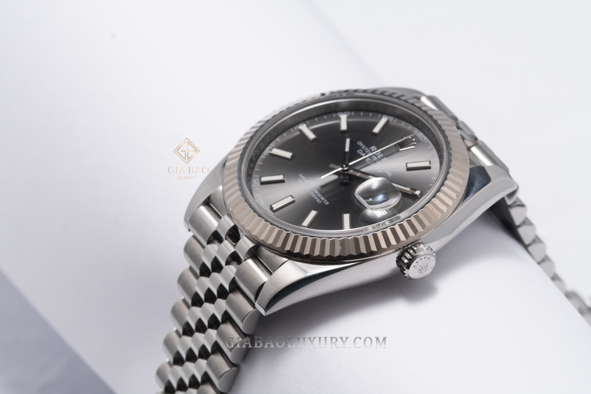 Đồng hồ Rolex Datejust 41 126334 Mặt Số Xám Cọc Dạ Quang