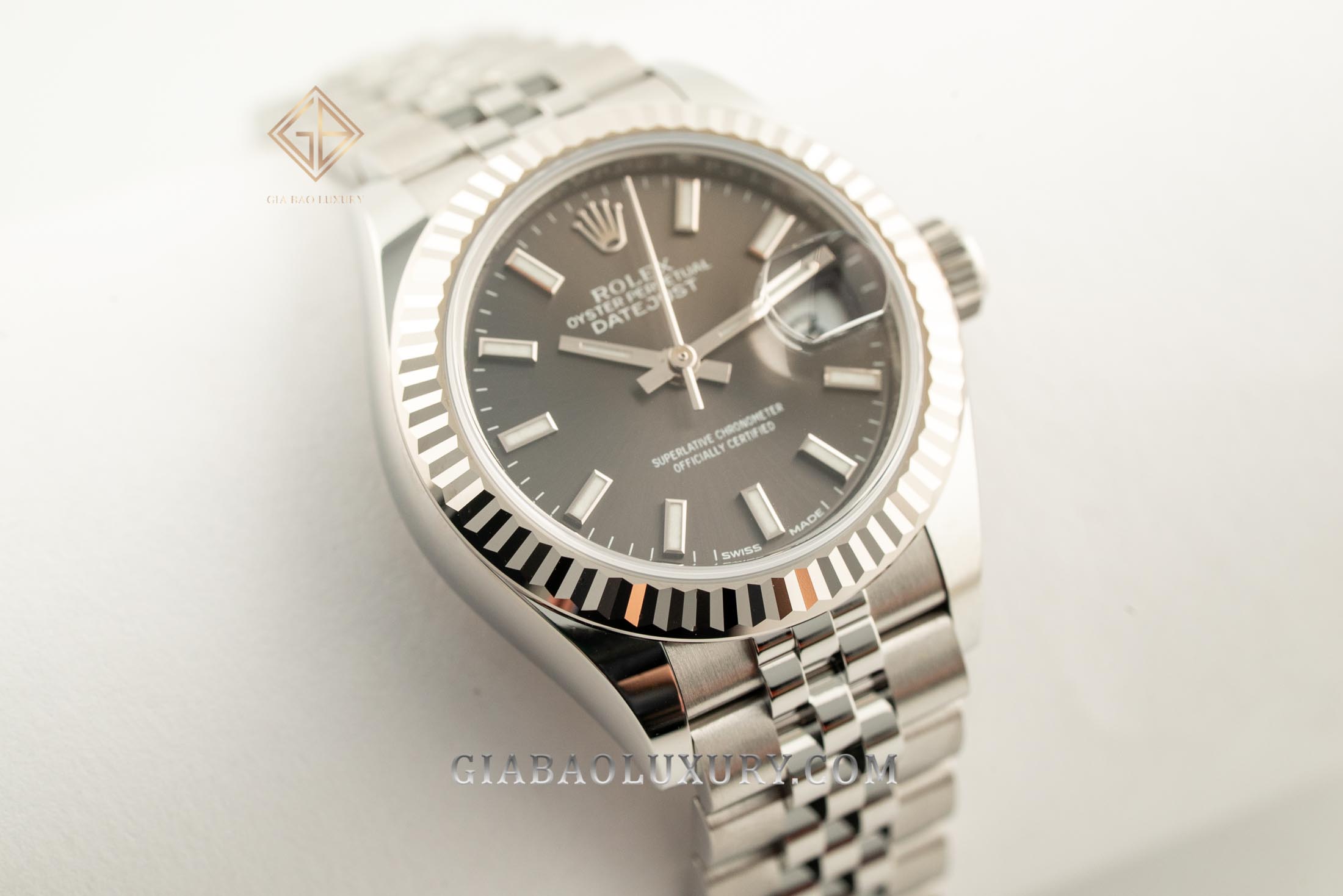 Đồng Hồ Rolex Lady-Datejust 28 279174 Mặt Số Xám Tối Cọc Số Dạ Quang