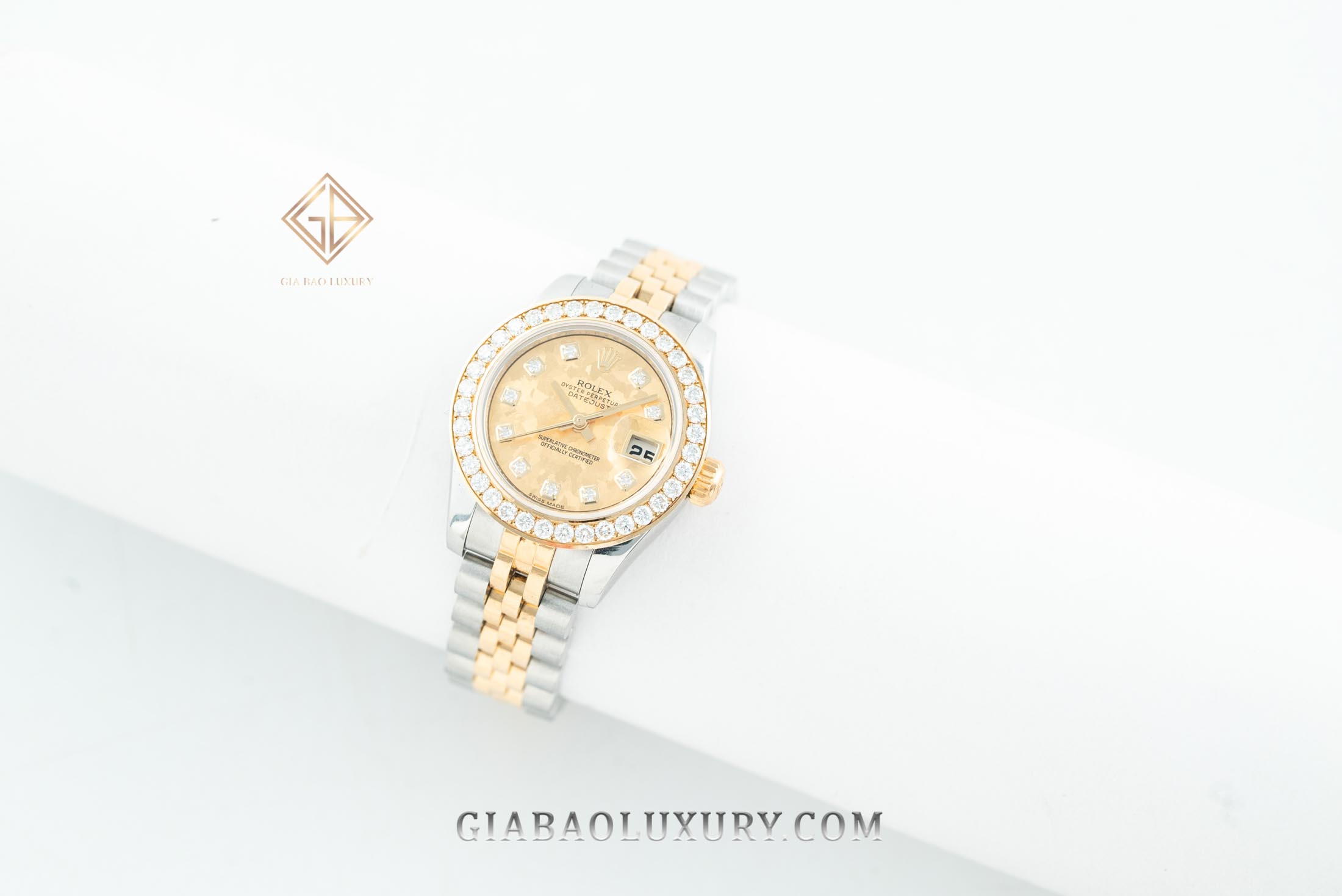 Đồng Hồ Rolex Lady-Datejust 26 179173 Mặt Số Họa Tiết Hoa Vàng Nạm Kim Cương