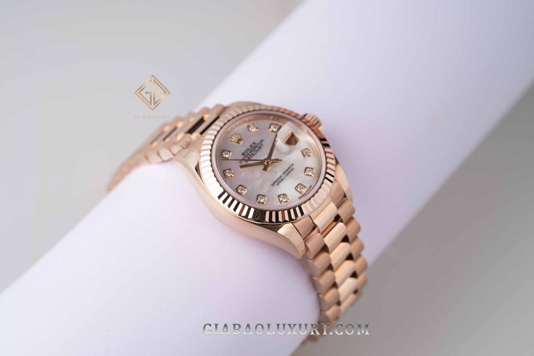 Đồng hồ Rolex Lady-Datejust 279175 Mặt Số Vỏ Trai Dây Đeo President