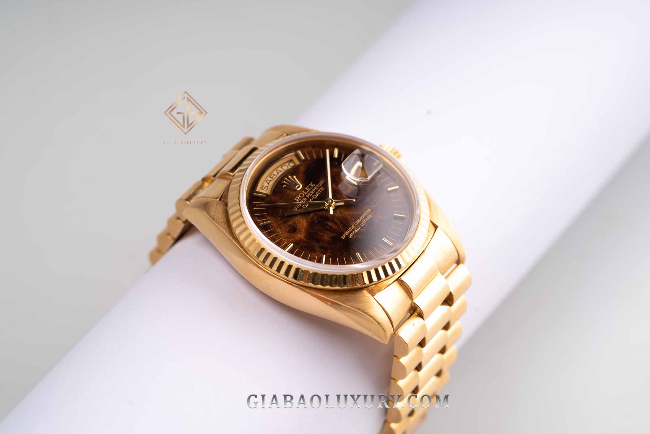 Đồng hồ Rolex Day-Date 36 18038 Mặt Số Gỗ Burr Thạch Nam