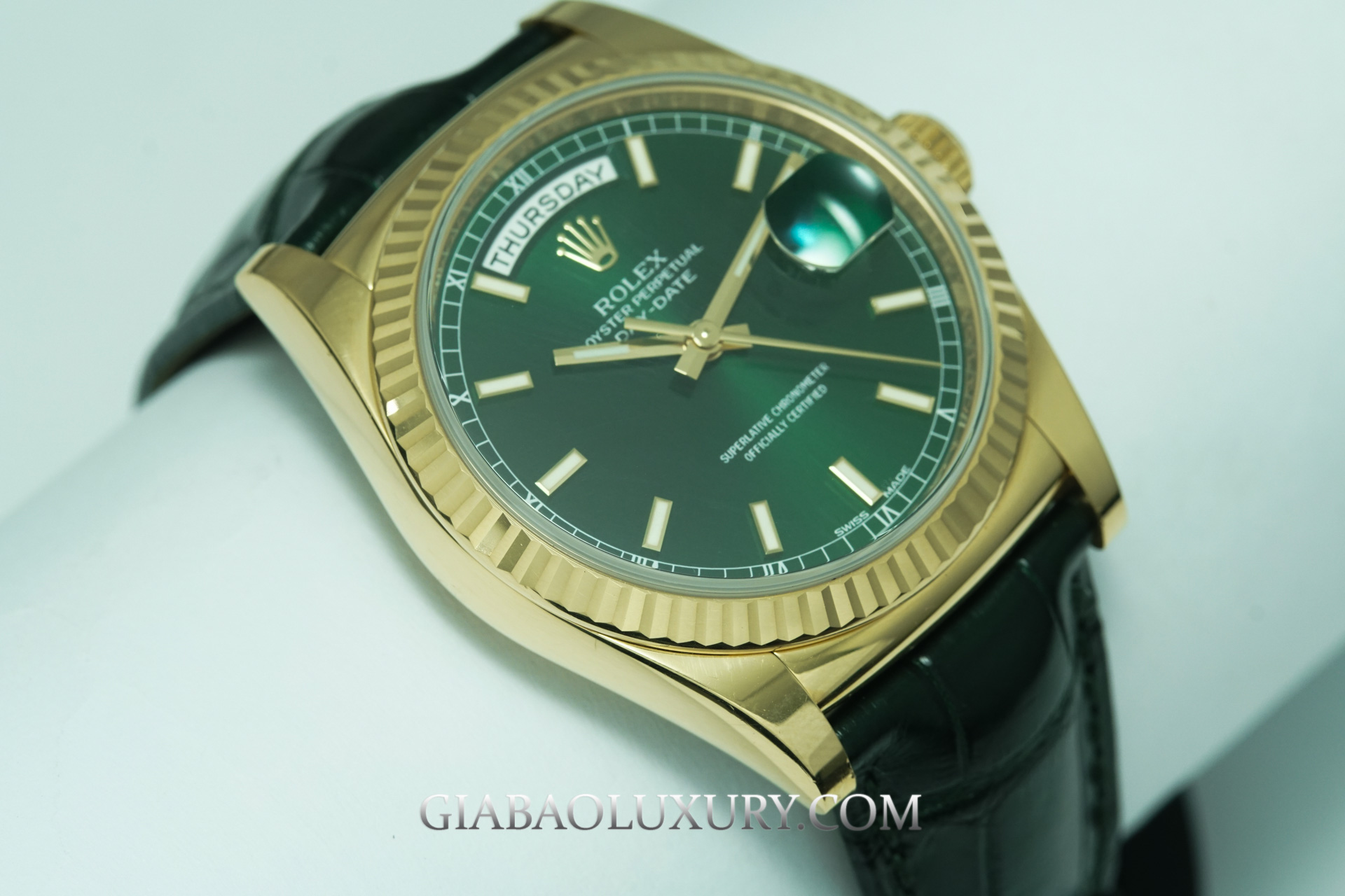 Đồng Hồ Rolex Day-Date 36 118138 Mặt Số Xanh Lá (Like New)