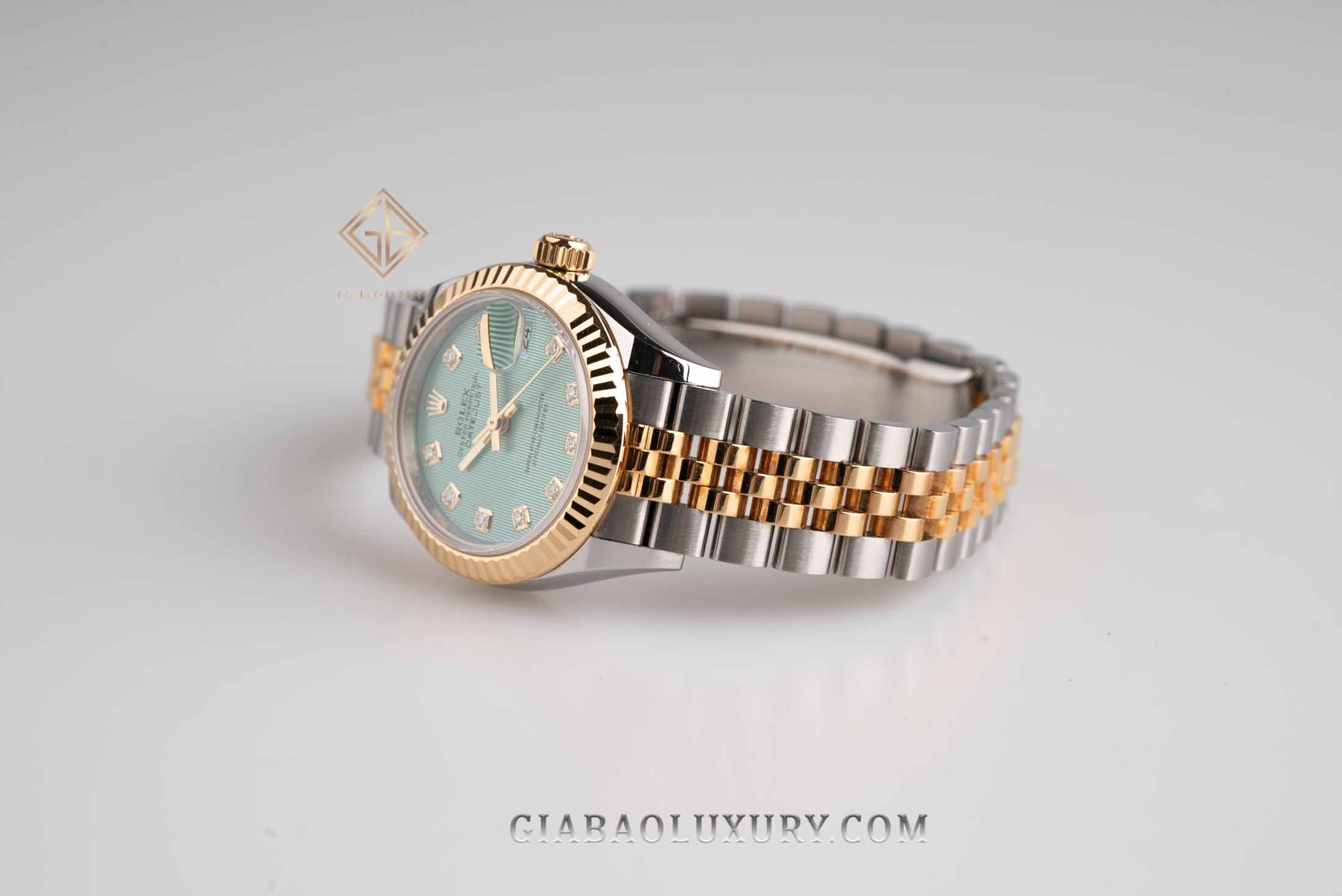 Đồng Hồ Rolex Lady-Datejust 28 279173 Mặt Số Xanh Nạm Kim Cương