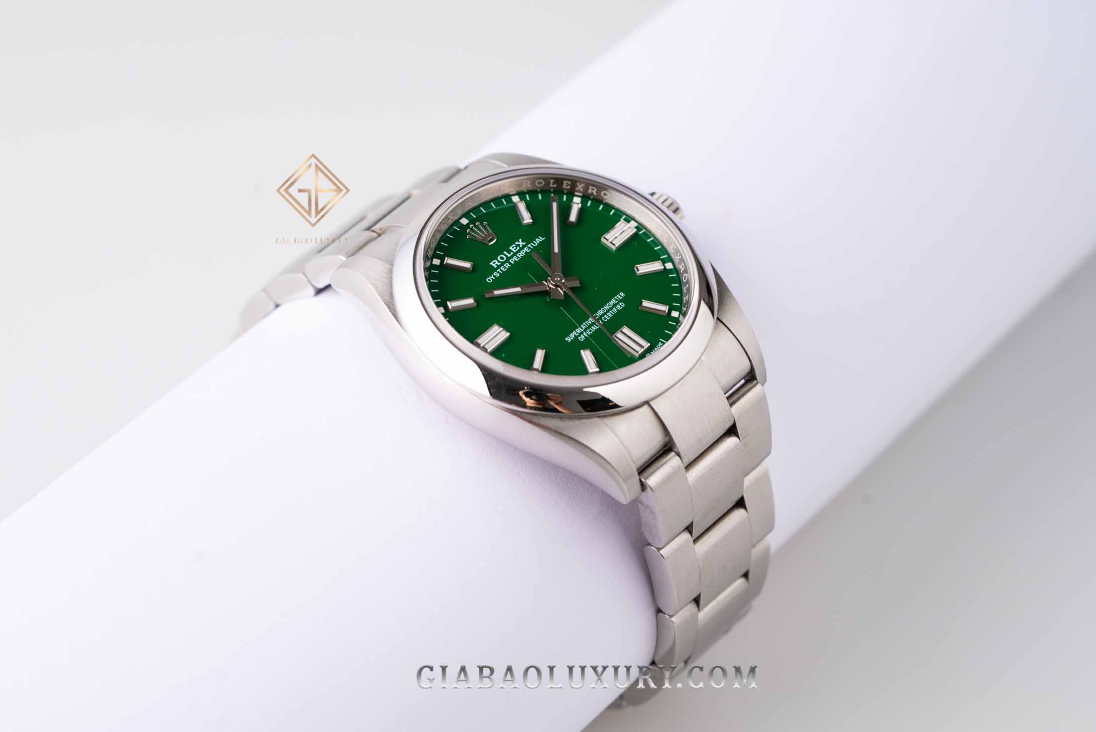 Đồng Hồ Rolex Oyster Perpetual 36 126000 Mặt Số Xanh