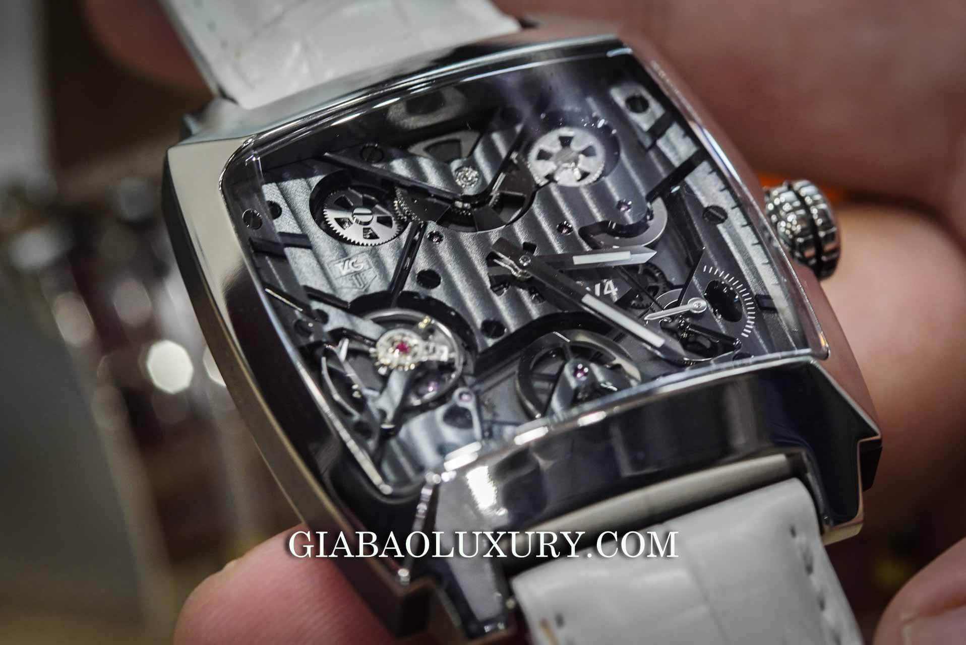 Đồng Hồ TAG Heuer Monaco V4