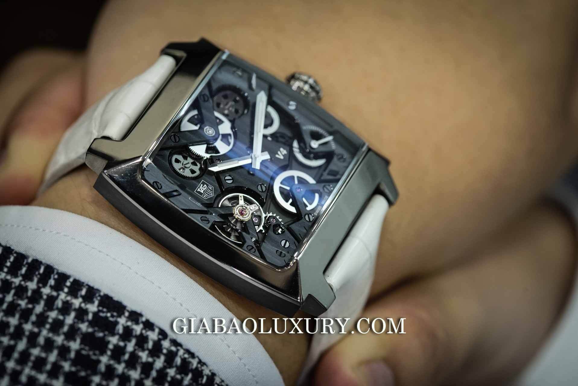 Đồng Hồ TAG Heuer Monaco V4