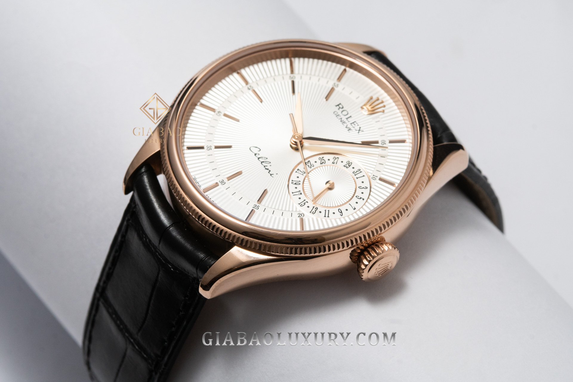 Đồng Hồ Rolex Cellini Date 50515 Mặt Số Bạc