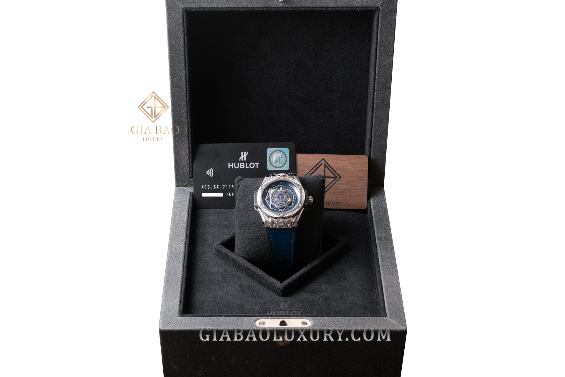 Đồng Hồ Hublot Big Bang Sang Bleu Titanium 39mm 465.SS.7179.VR.1204.MXM19