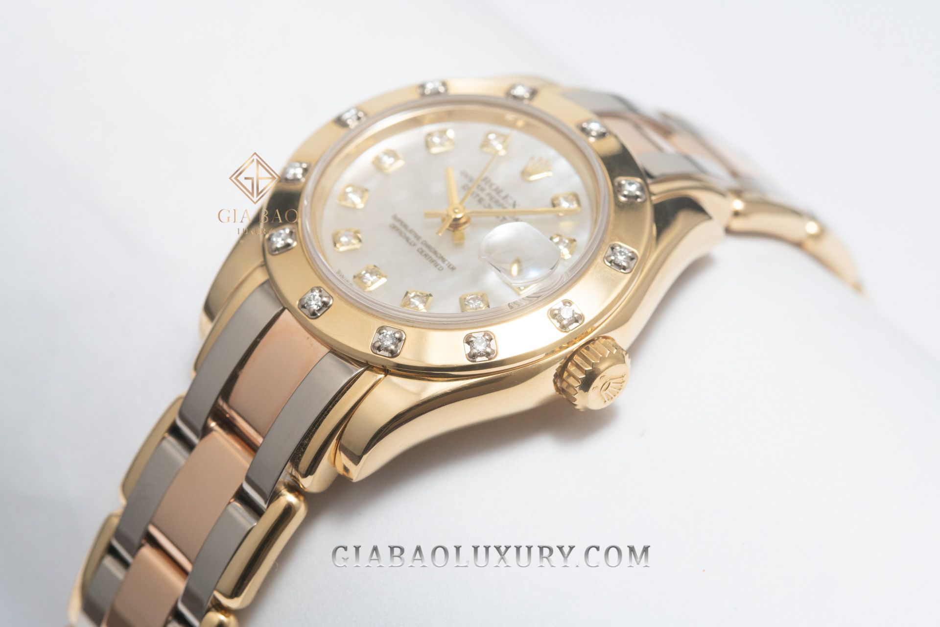 Đồng Hồ Rolex Pearlmaster 29 80318 Mặt Số vỏ Trai Trắng