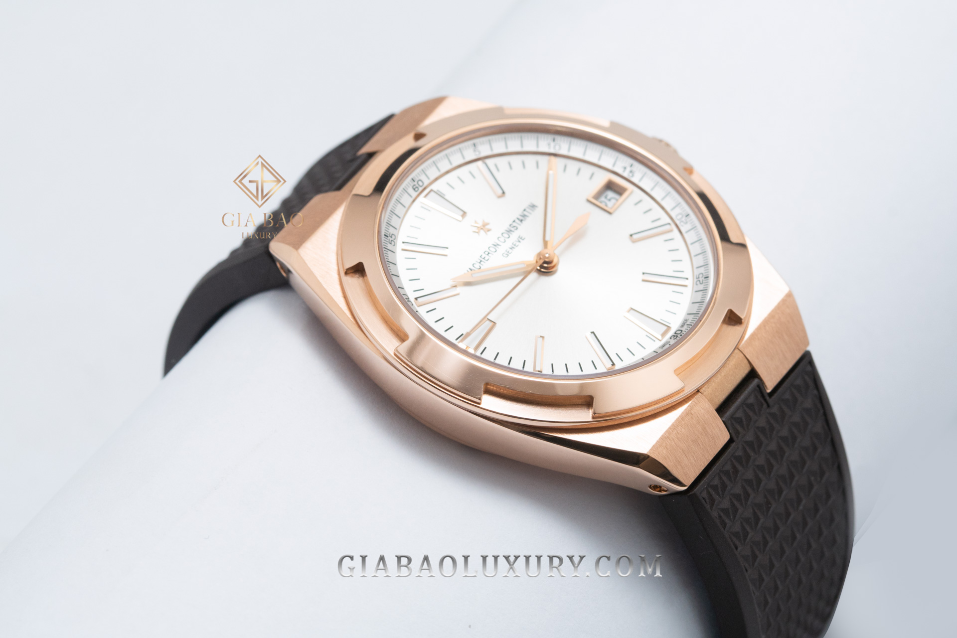 Đồng Hồ Vacheron Constantin Overseas 41mm 4500V/000R-B127