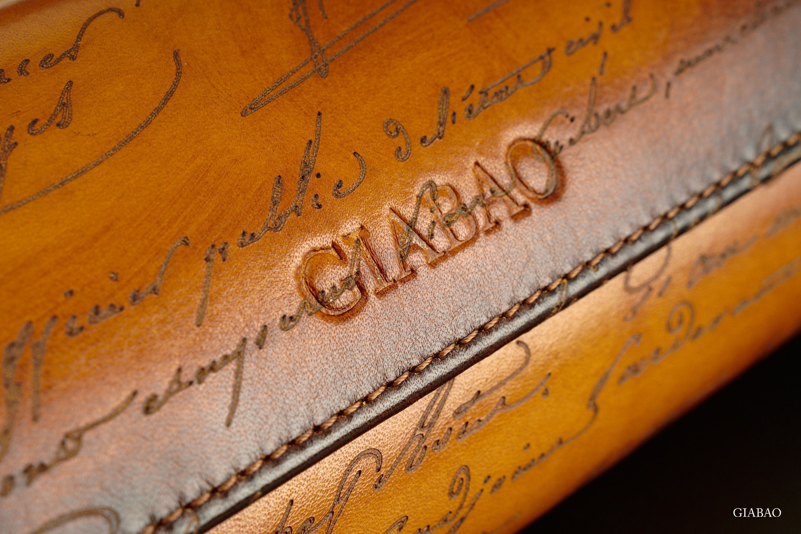 Hộp Travel Box 3 Ngăn Bosphorus Leather x Gia Bao Galata Parchment Patina Màu Nâu Sáng