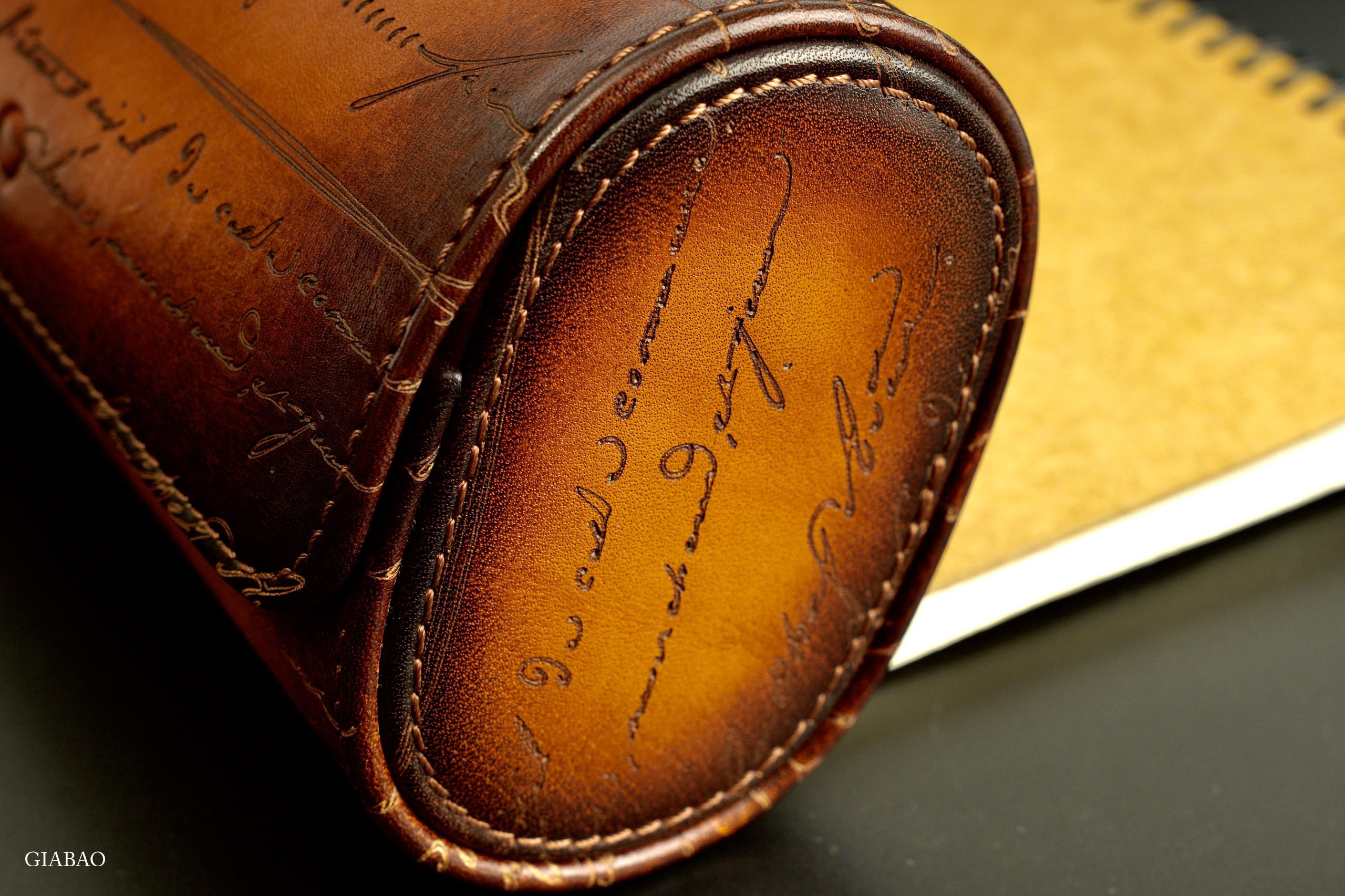 Hộp Travel Box 3 Ngăn Bosphorus Leather x Gia Bao Galata Parchment Patina Màu Nâu Sáng