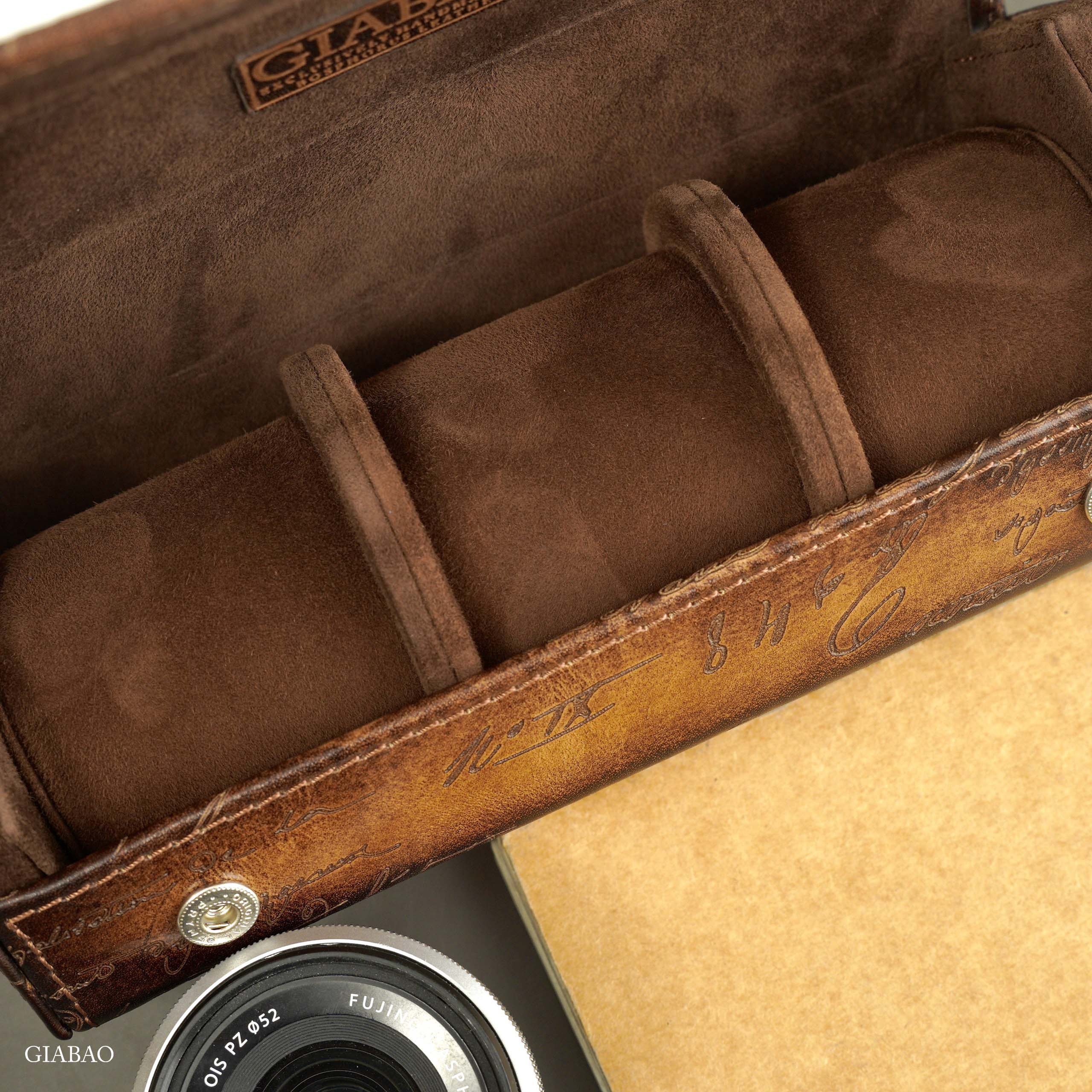 Hộp đựng đồng hồ HEXAGON, chất liệu da bò nâu mật ong patina, hiệu: BOSPHORUS LEATHER, kích thước 22.5cm X 10cm X 7.5cm, dùng cho 03 đồng hồ, mới 100%
