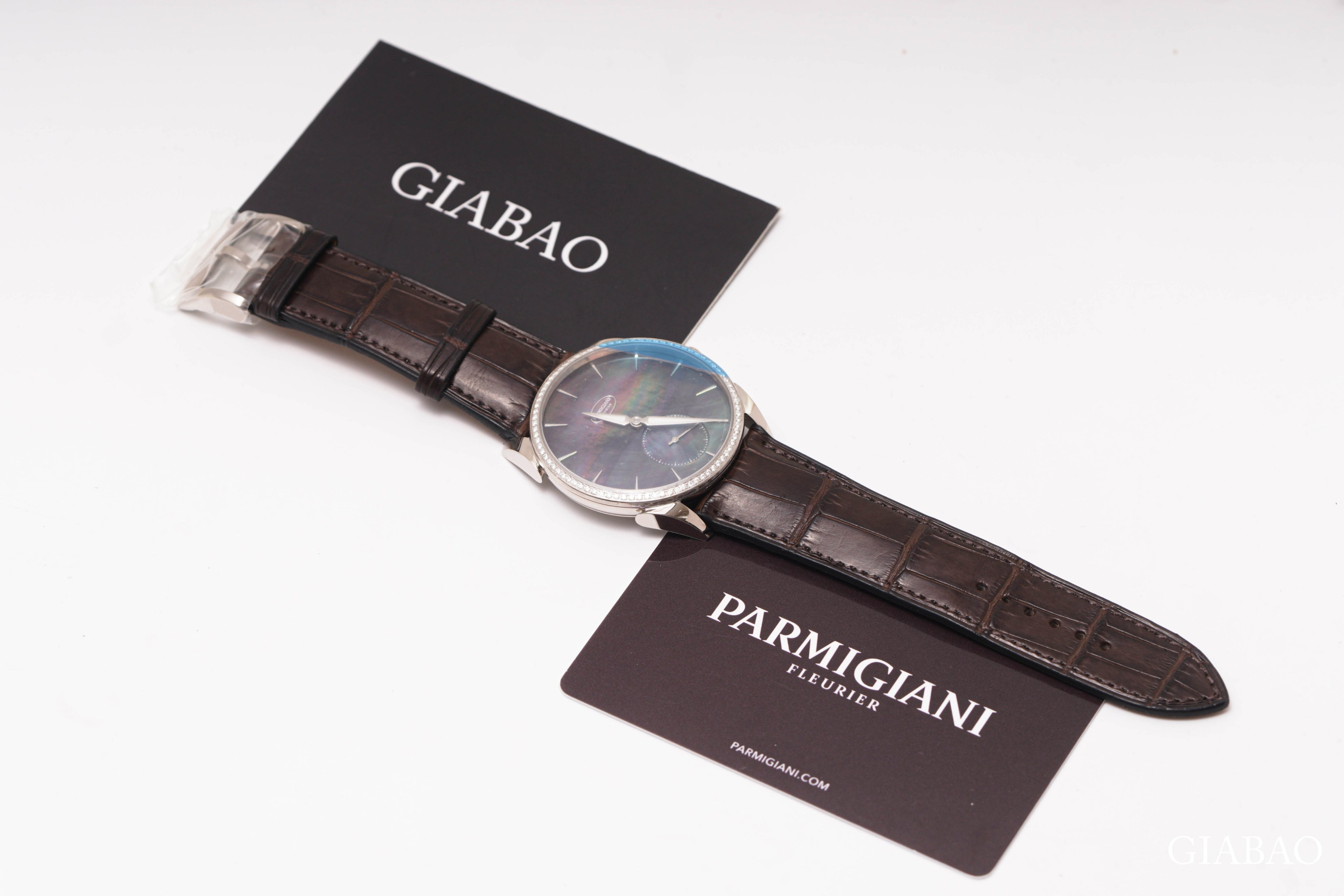 Đồng Hồ Parmigiani Fleurier Tonda 1950 PFC267-1263800-HC2641 Mặt Số Xà Cừ Tím