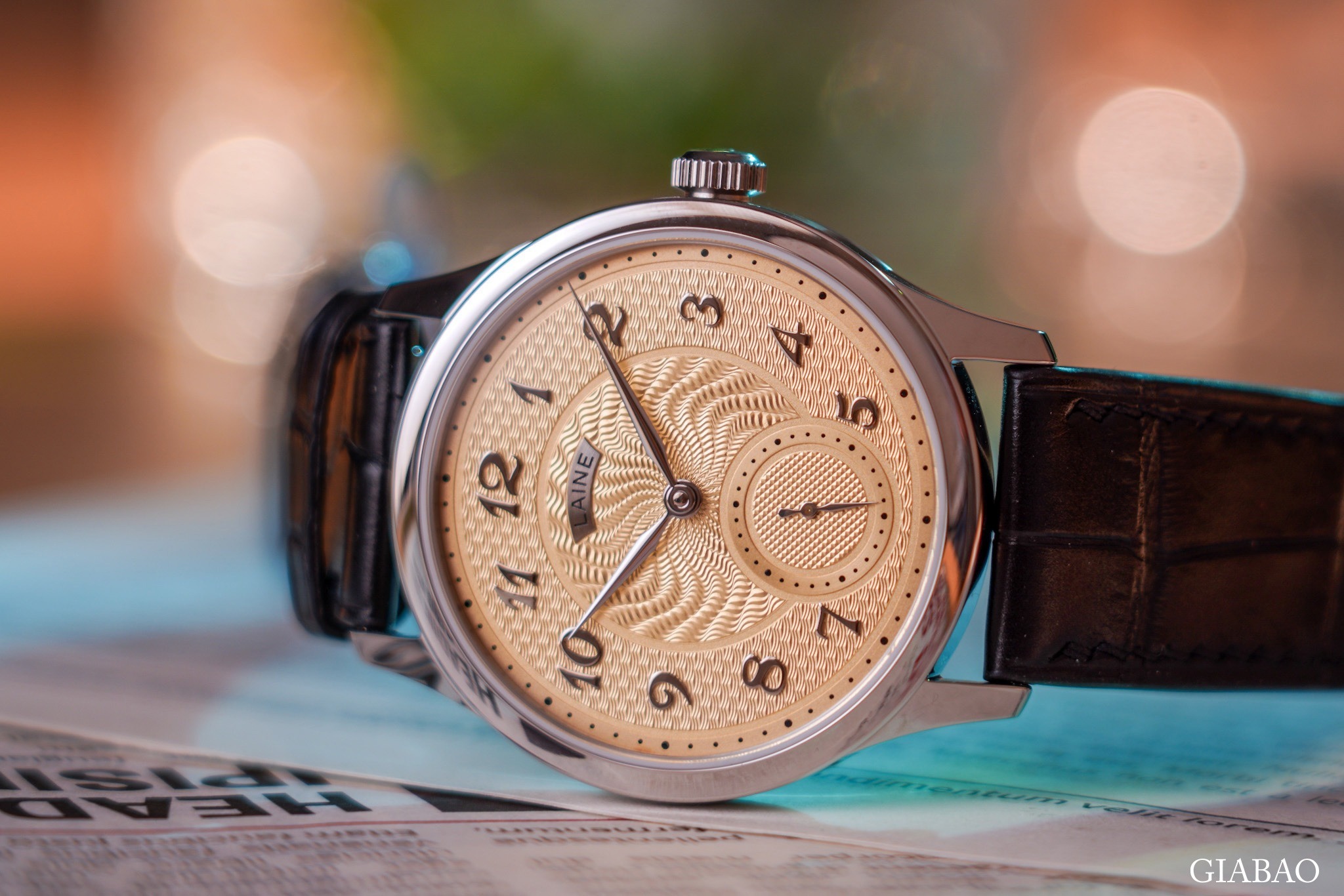 Đồng Hồ Laine V38 Triple Guilloche Mặt Số Champagne
