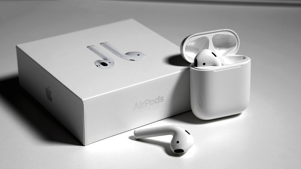 Làm sao để đặt lại AirPods của bạn?