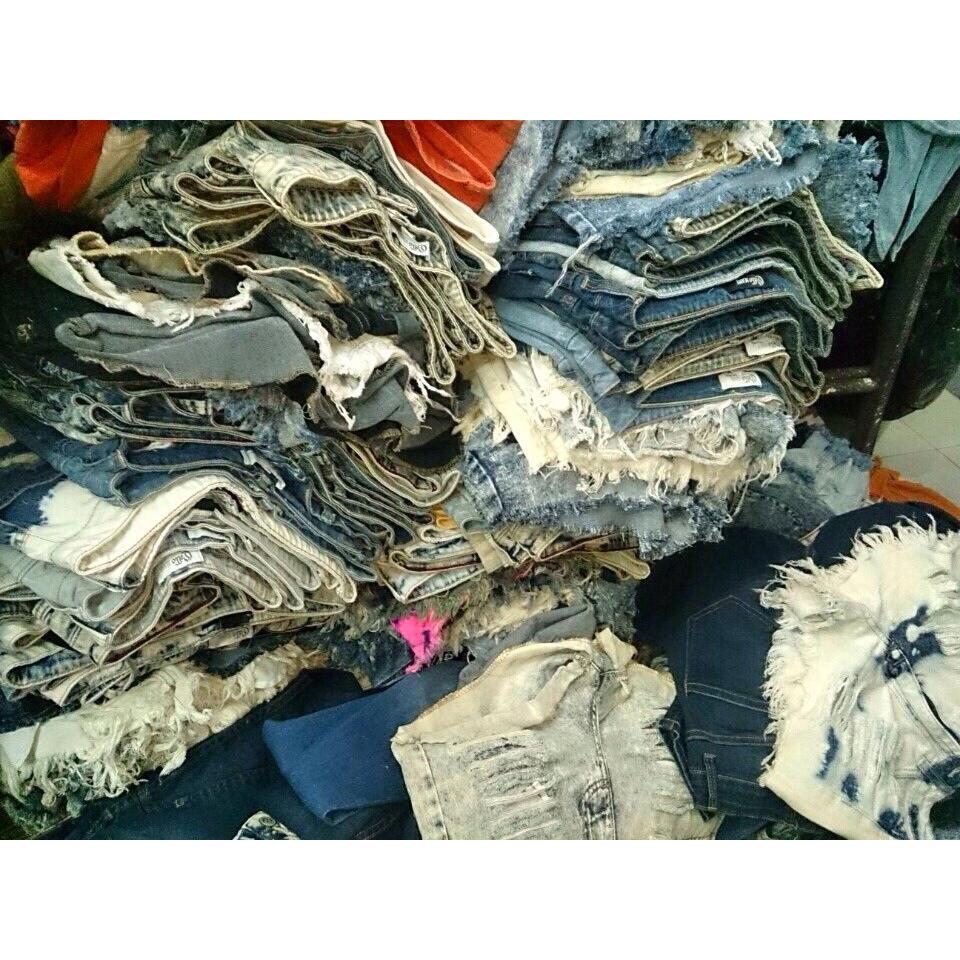 Quần Short Jean rách