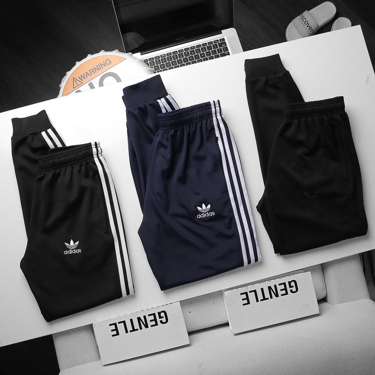 Quần dài thun Das 3-stripes