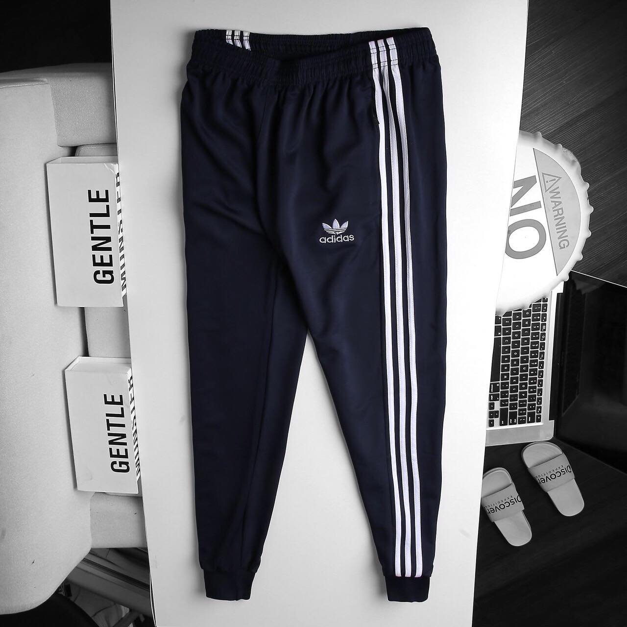 Quần dài thun Das 3-stripes