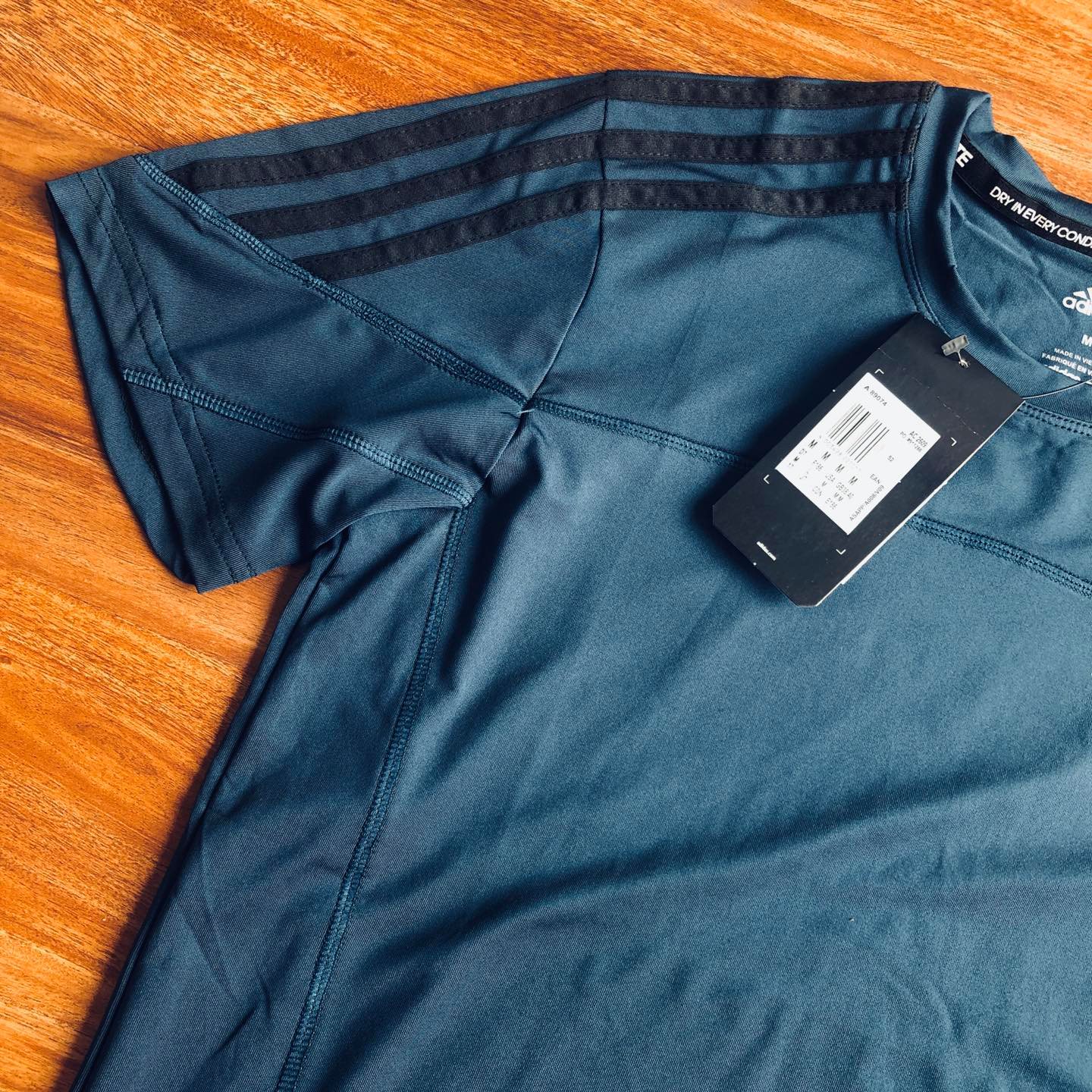 Áo thun thể thao AdiDas