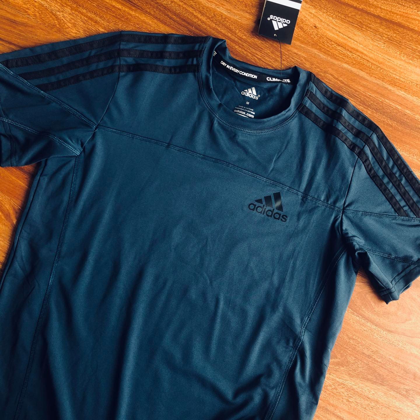 Áo thun thể thao AdiDas