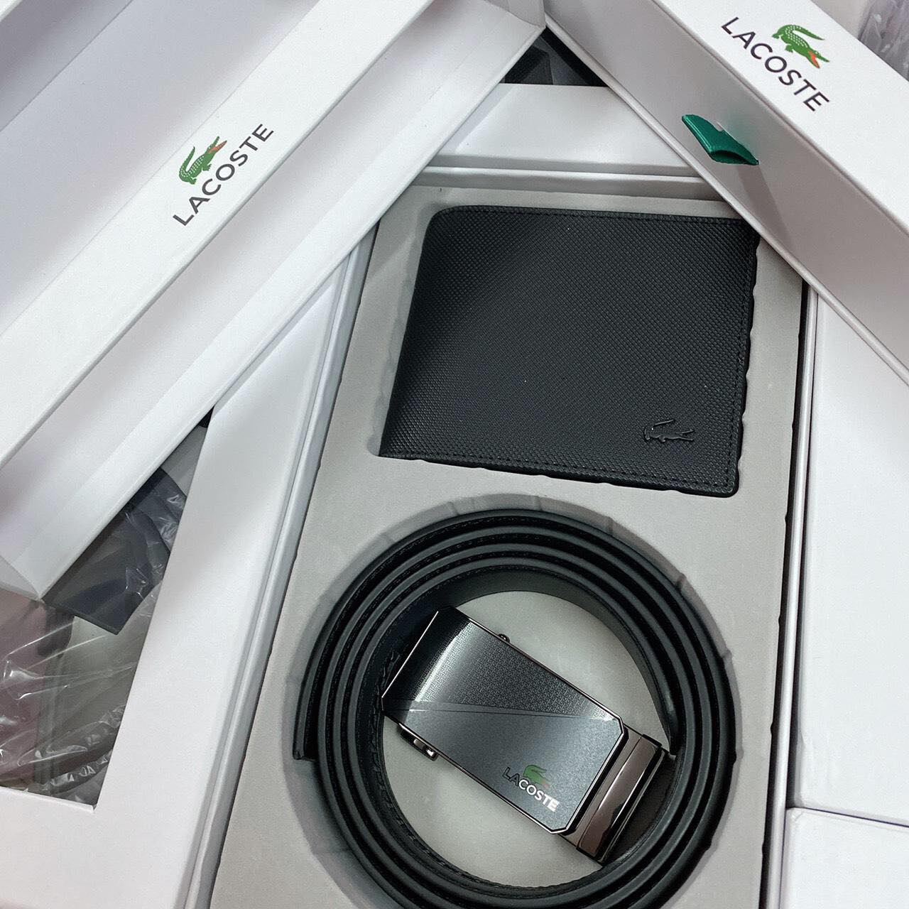 set ví nịt pedro ,Lacoste