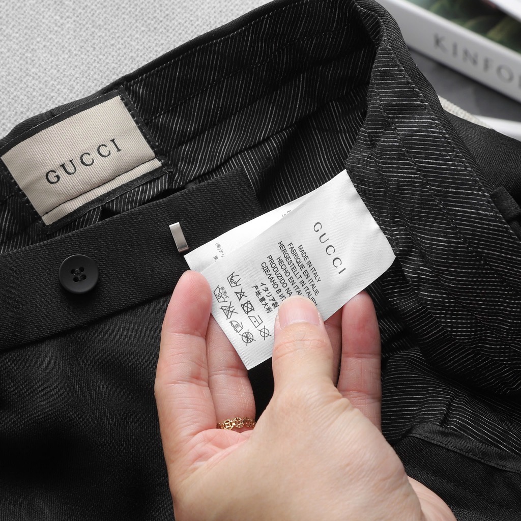 Quần âu Gucci màu đen mẫu mới 2025