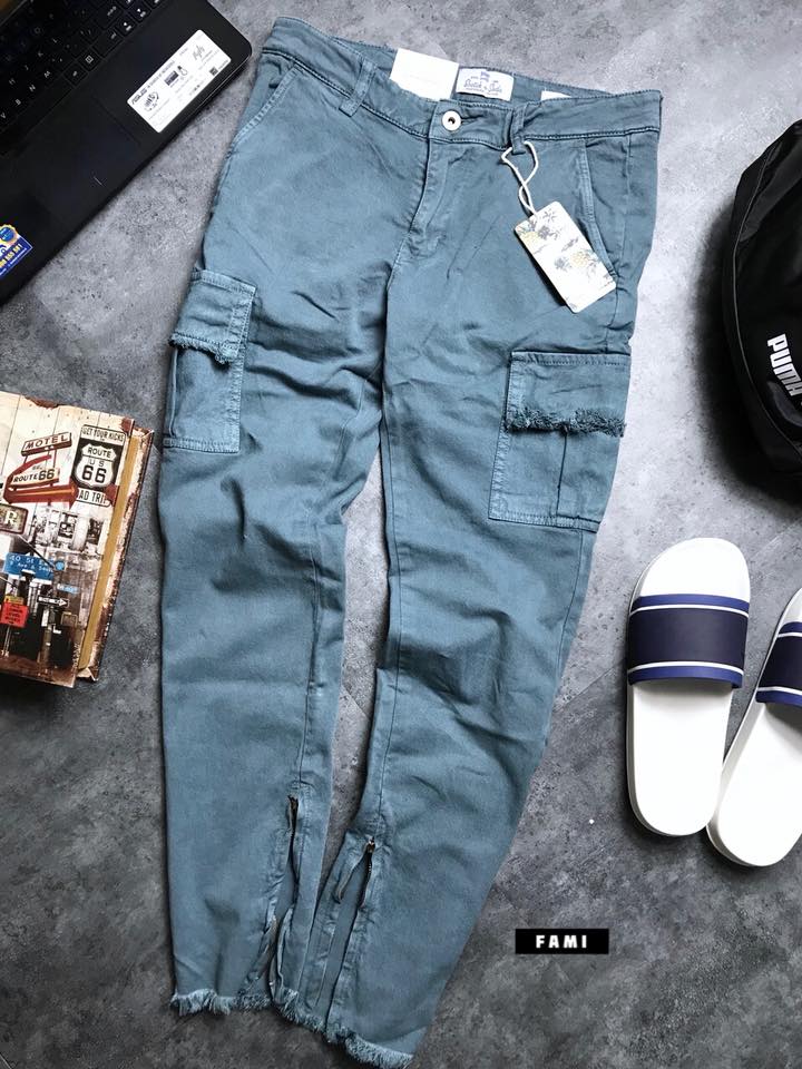 quần kaki túi hộp