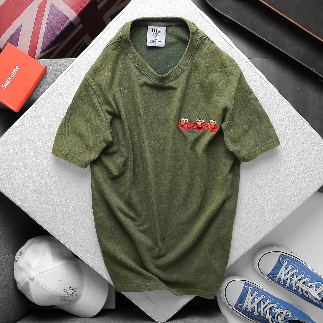 Áo thun coton thêu icon