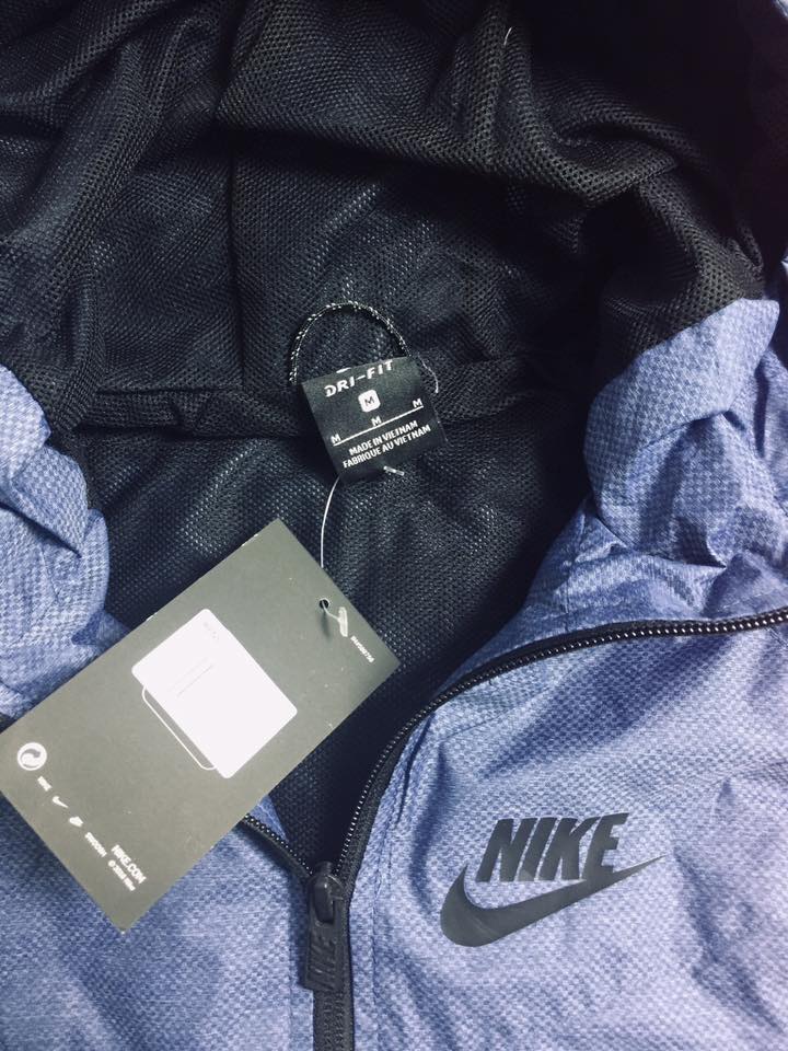 Áo khoác dù nike