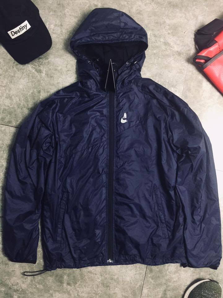 Áo khoác dù nike