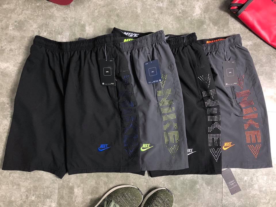 Quần thể thao ngắn