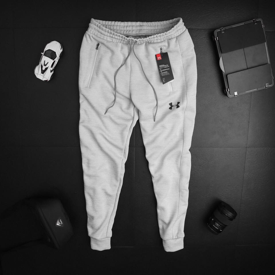 Quần jogger UA