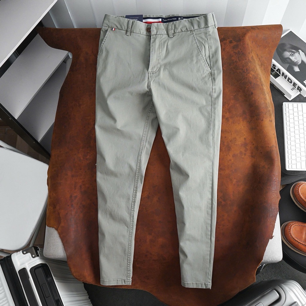 Quần kaki dài Nam Lacoste