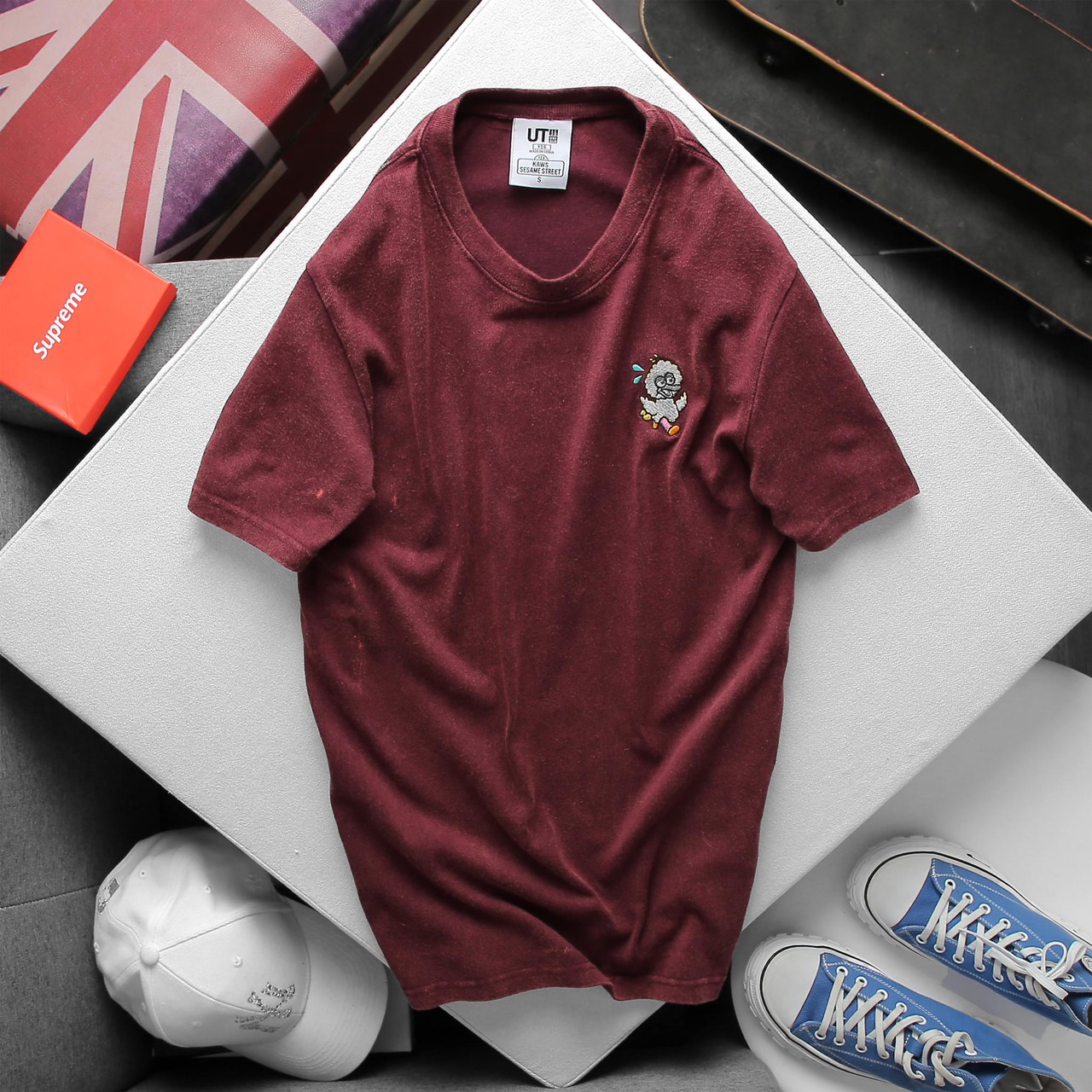 Áo thun coton thêu icon