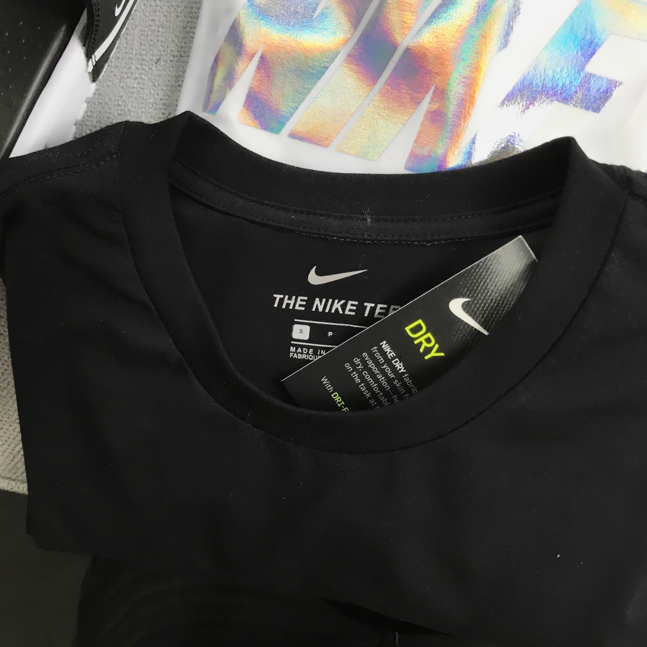 Áo thun Nike coton cao cấp in chuyển màu