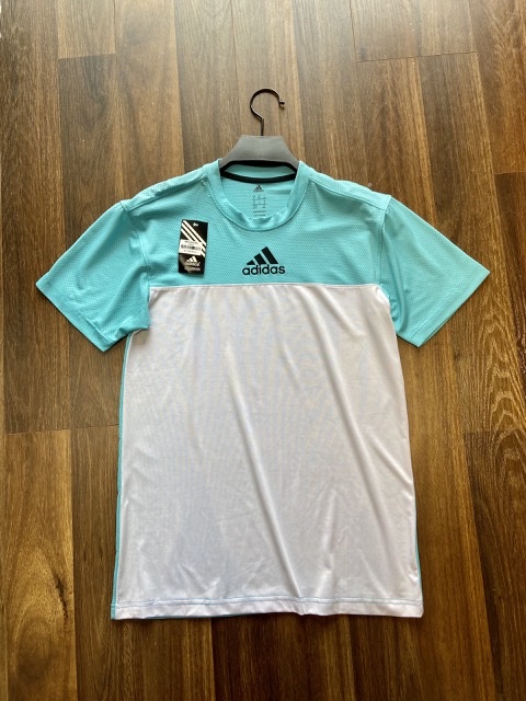 Áo thể thao sale 50% áo thứ 2, tất cả các mẫu