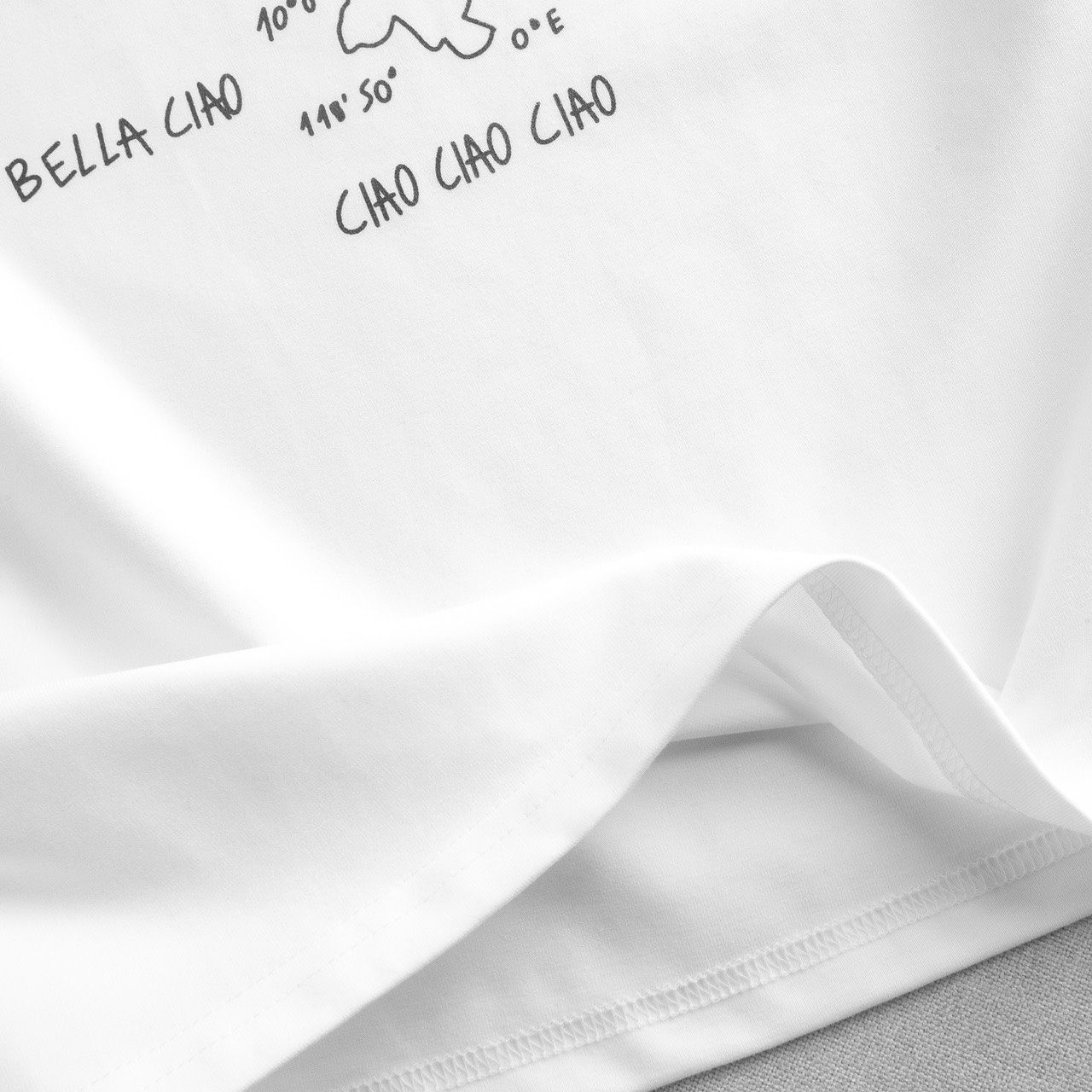 Áo thun in coton mẫu mới