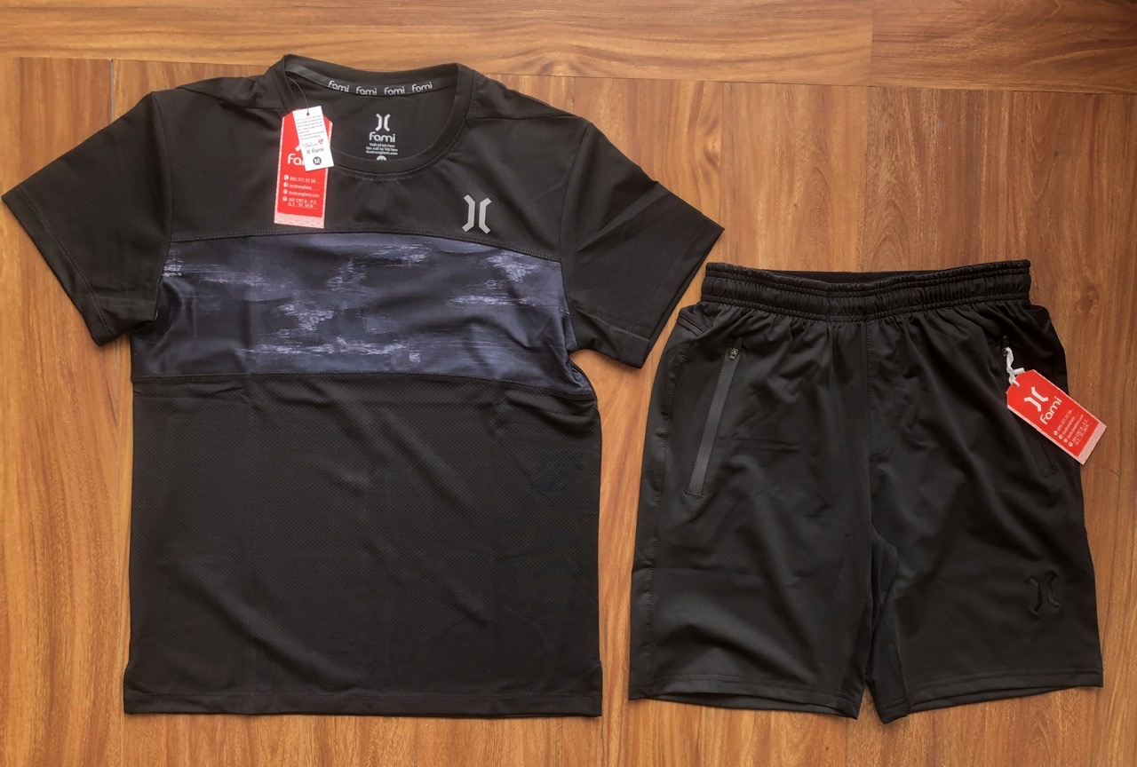 Áo thun vải poly lưới phối màu ngang ngực, có bigsize