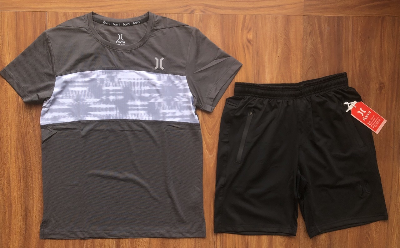 Áo thun vải poly lưới phối màu ngang ngực, có bigsize