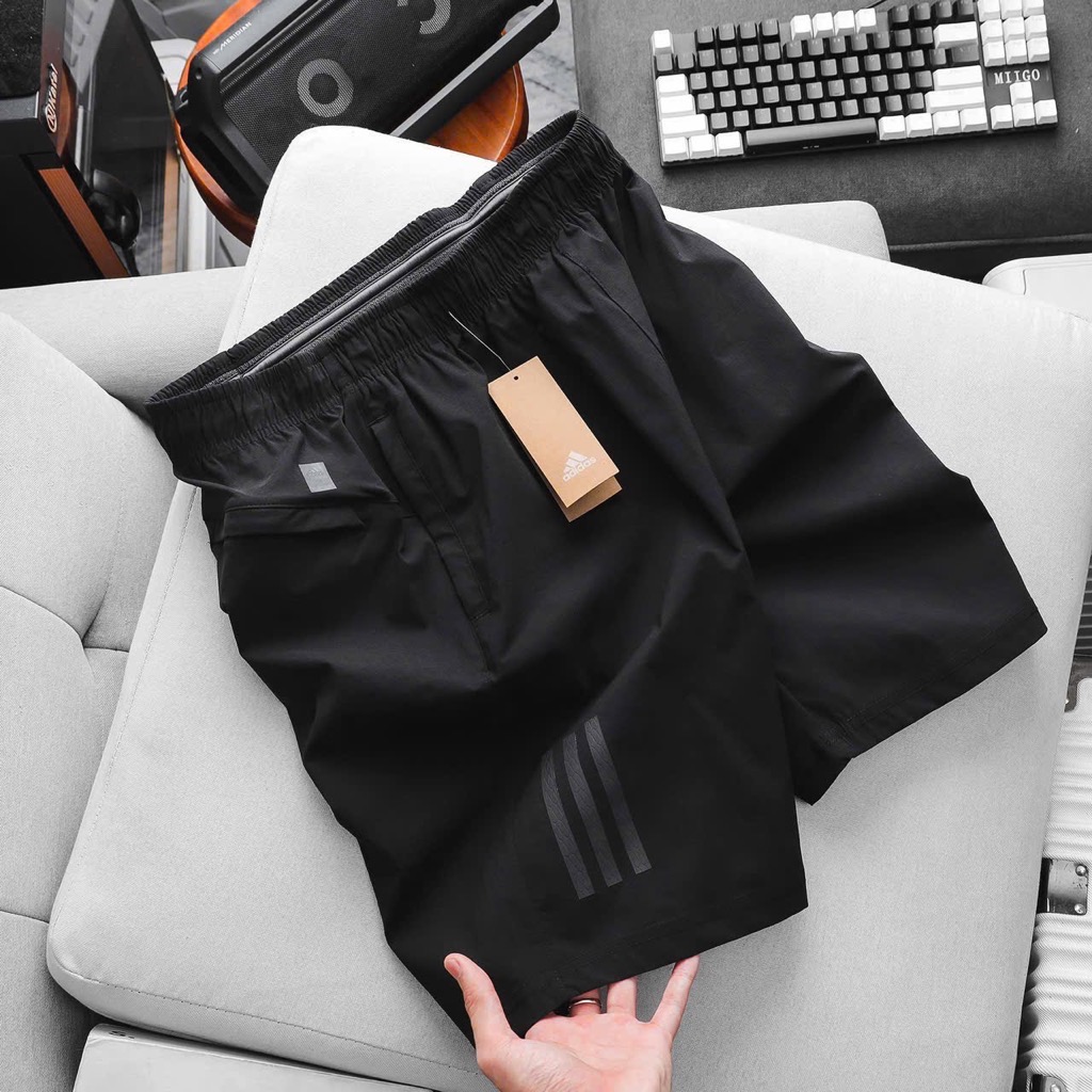 Quần shorts Adidas Nam mẫu mới 2025 - Vải dù nhăn