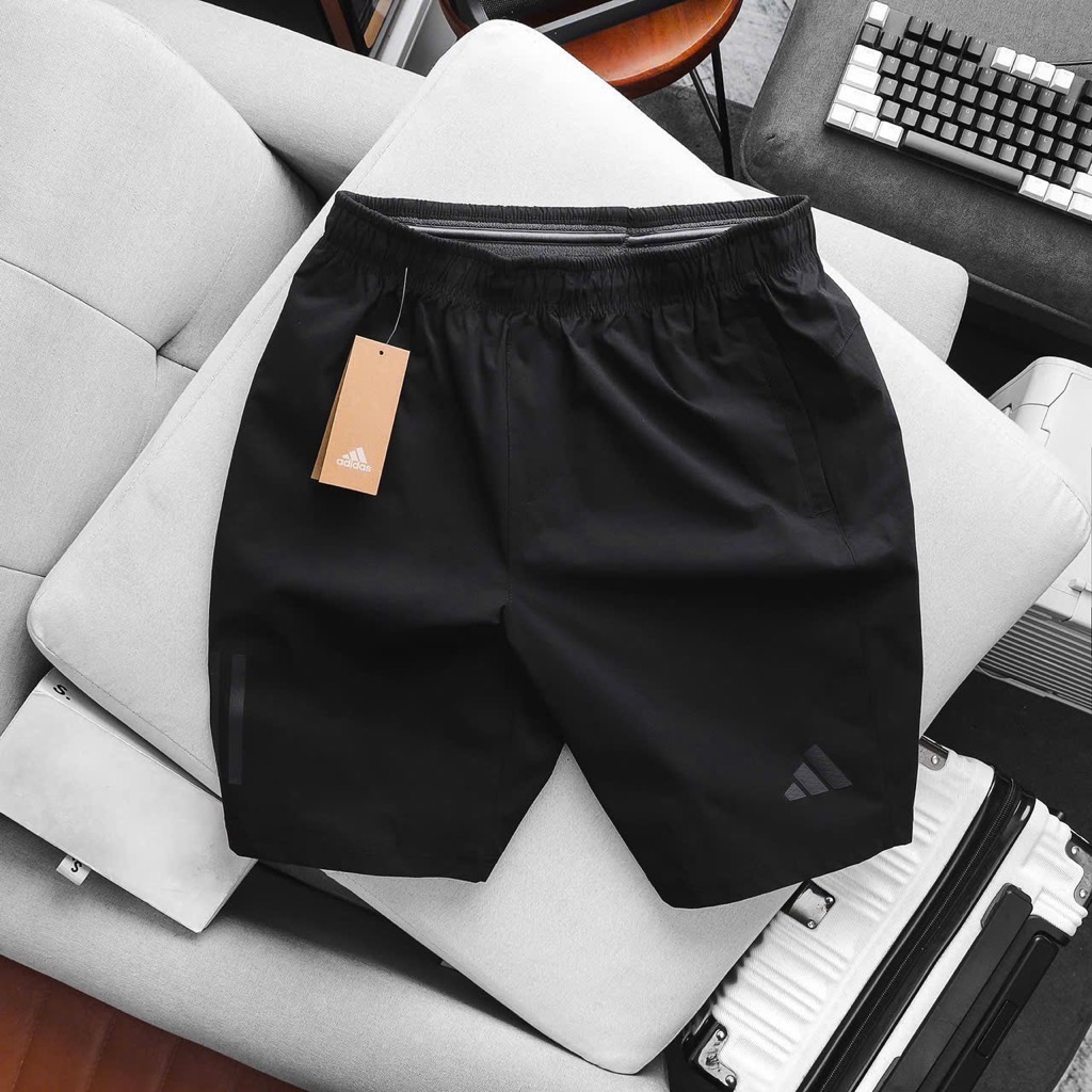 Quần shorts Adidas Nam Đen vải dù