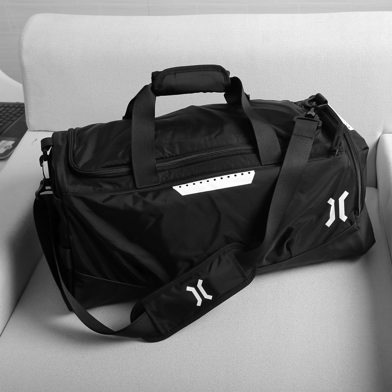 Shop chuyên quần áo thể thao, cập nhật mẫu mới 2021