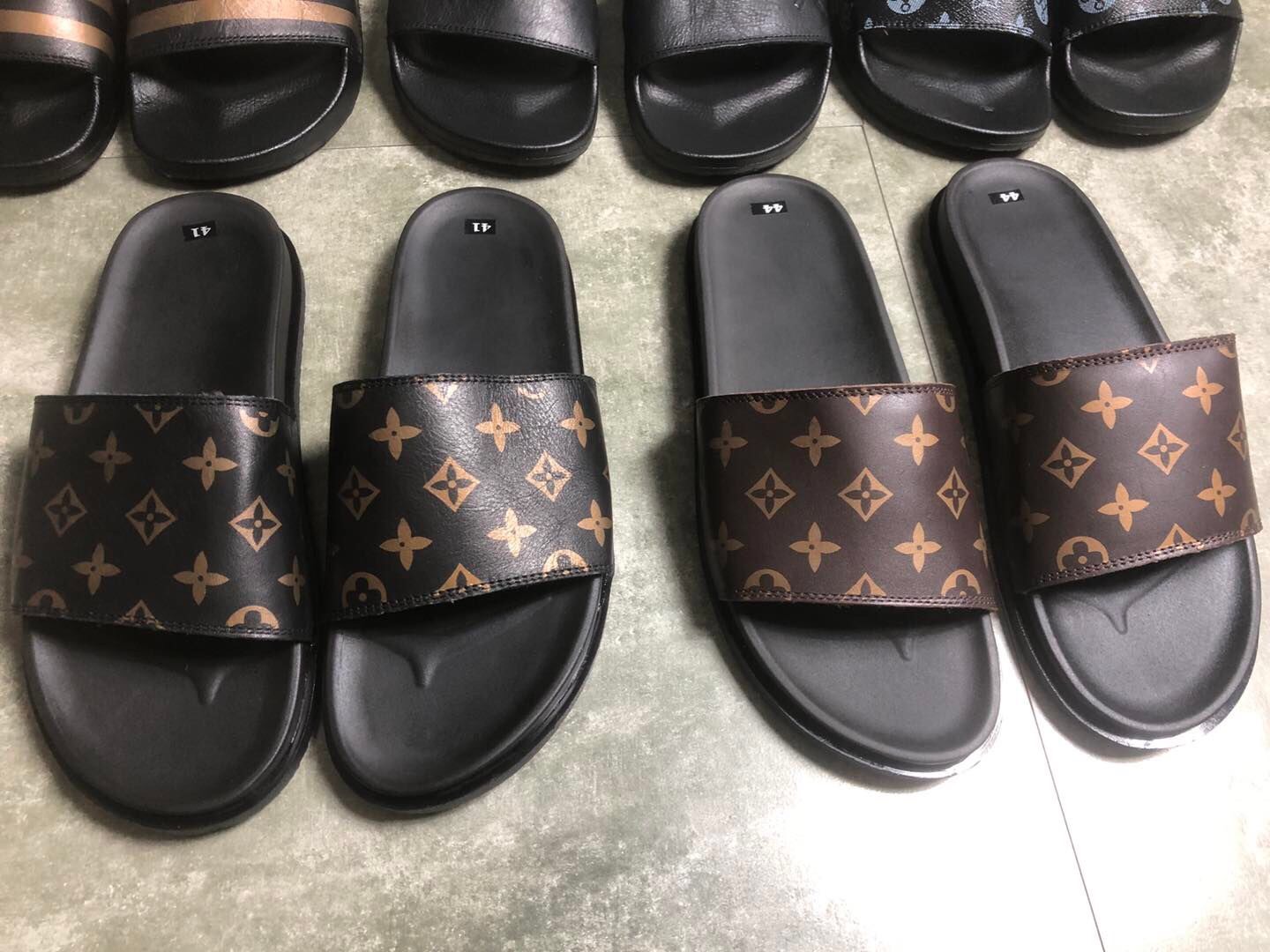 Dép quai ngang đế đúc siêu nhẹ