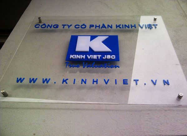 Biển logo chữ nổi Kinh Việt